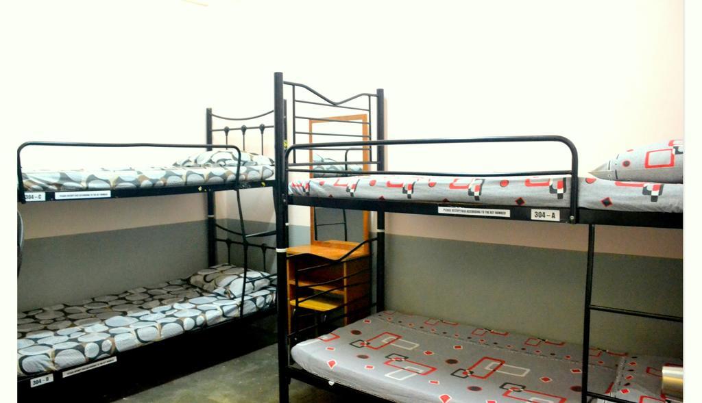 The Original Backpackers Travellers Inn Kuala Lumpur Phòng bức ảnh
