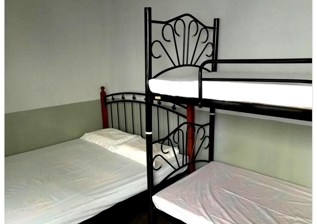 The Original Backpackers Travellers Inn Kuala Lumpur Phòng bức ảnh